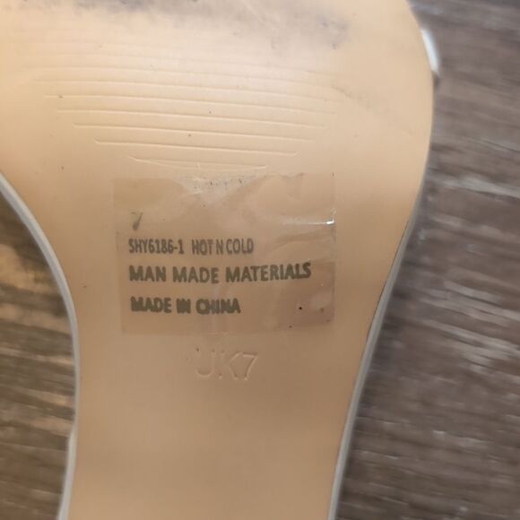 Ego White Strappy High‎ Heels Women's Size 7 - Picture 7 of 7